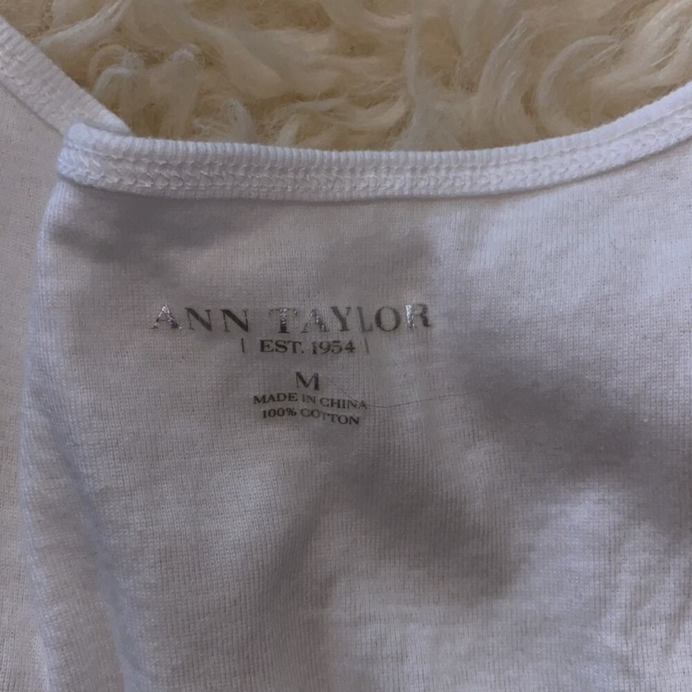 Ann Taylor Round Neck White Cotton Tank Top Sz M Lace Ribbon & Rhinestones - Picture 5 of 8